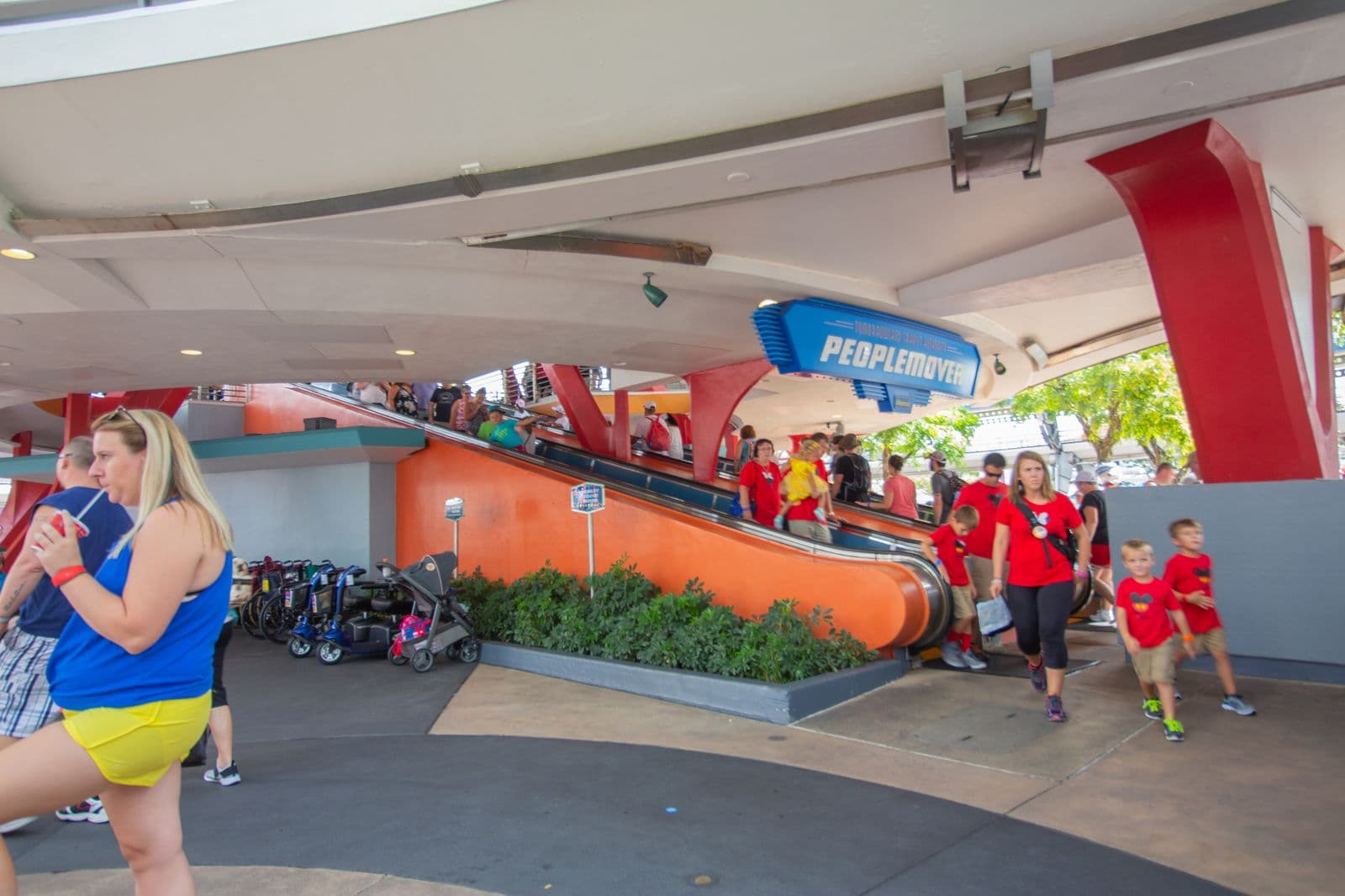 Tomorrowland Transit Authority PeopleMover