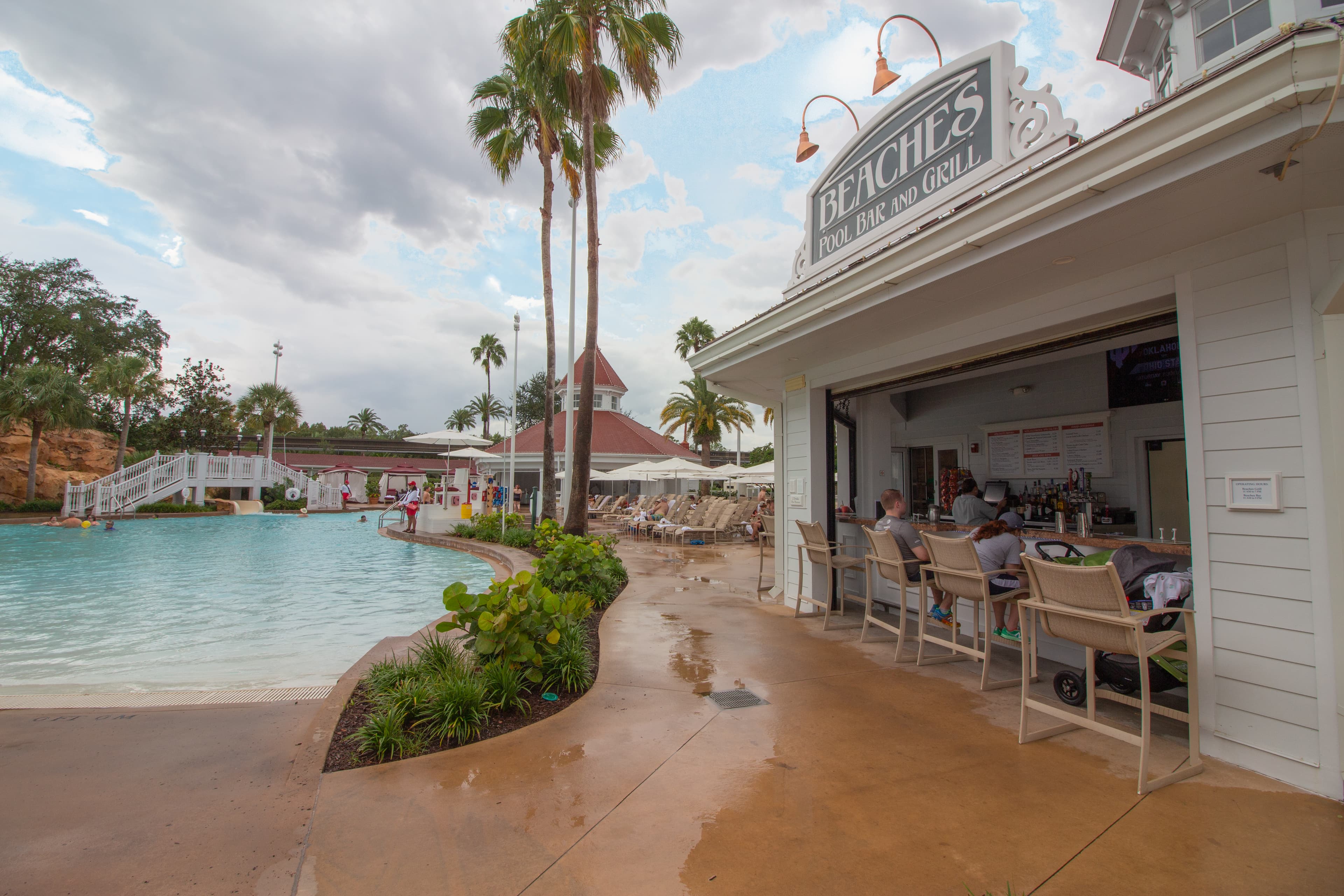 Beaches Pool Bar & Grill