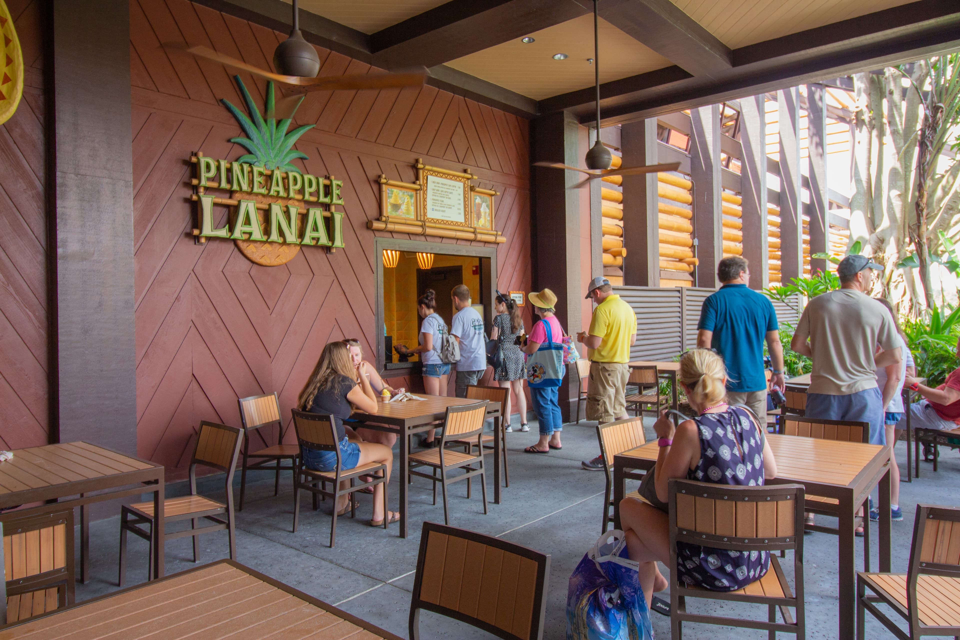 Pineapple Lanai